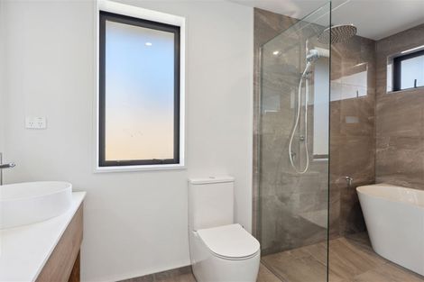 Photo of property in 1 Candlesticks Crescent, Lincoln, 7608