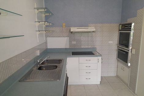 Photo of property in 2/126 Island Bay Road, Beach Haven, Auckland, 0626