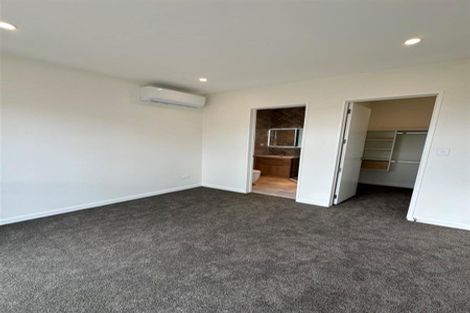 Photo of property in 32 Hari Road, Karaka, 2113