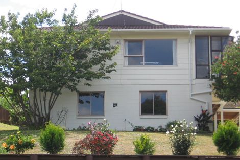 Photo of property in 27 Wyoming Avenue, Murrays Bay, Auckland, 0630
