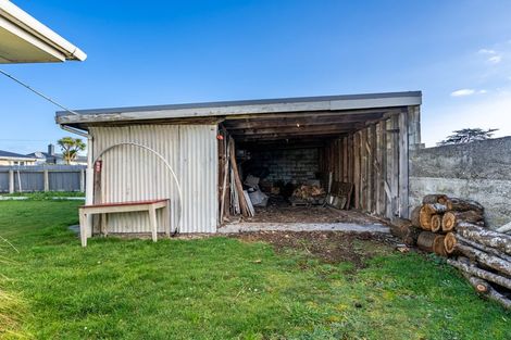 Photo of property in 39 Wicklow Street, Clifton, Invercargill, 9812