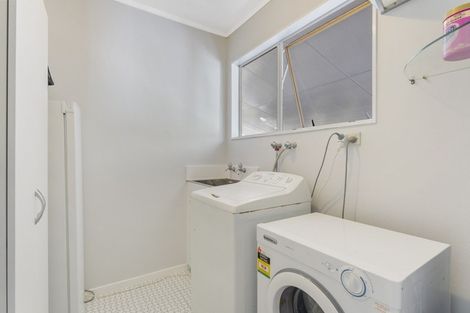Photo of property in 136 Kahu Road, Paremata, Porirua, 5024