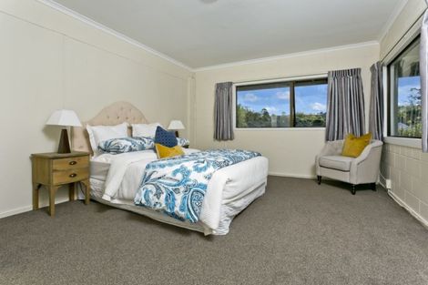 Photo of property in 61 Merriefield Avenue, Forrest Hill, Auckland, 0620