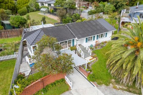 Photo of property in 14 Glenrae Grove, Silverstream, Upper Hutt, 5019