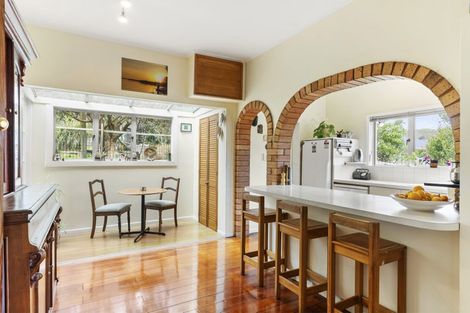 Photo of property in 97 The Parade, Island Bay, Wellington, 6023