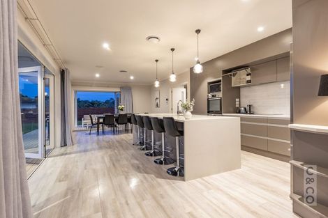 Photo of property in 59 Queen Street, Riverhead, 0820