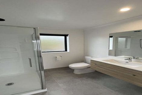 Photo of property in 6c Jern Place, Eastern Beach, Auckland, 2012