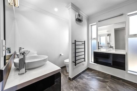 Photo of property in 97 Whincops Road, Halswell, Christchurch, 8025