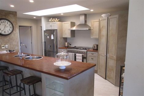 Photo of property in 14 Hideaway Gate, Parklands, Christchurch, 8083