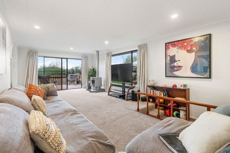 Photo of property in 47 Kinmont Crescent, Kinmont Park, Mosgiel, 9024