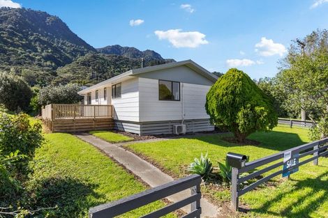 Photo of property in 10 Whitaker Street, Te Aroha, 3320