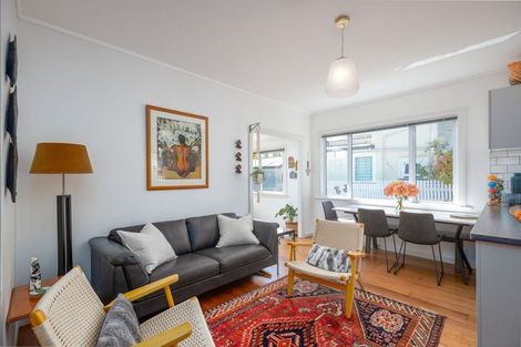 Photo of property in 17 Tasman Street, The Wood, Nelson, 7010
