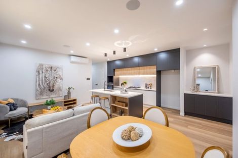 Photo of property in 36 Horokaka Street, Massey, Auckland, 0614