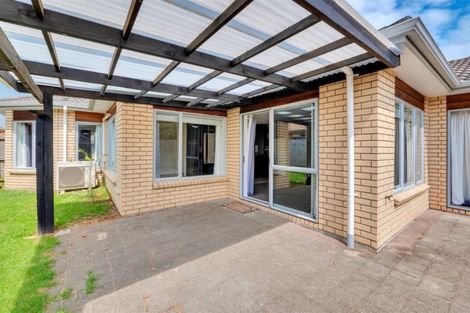 Photo of property in 9 Maadi Place, Papakura, 2110