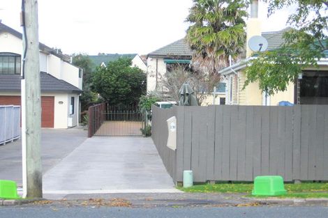 Photo of property in 1/30 Eastern Beach Road, Eastern Beach, Auckland, 2012