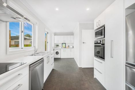 Photo of property in 6 Portal Crescent, Beerescourt, Hamilton, 3200