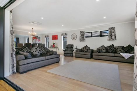 Photo of property in 39a Norfolk Drive, Cambridge, 3434