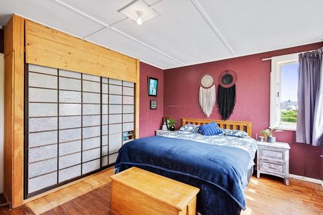 Photo of property in 86 Dimock Street, Titahi Bay, Porirua, 5022