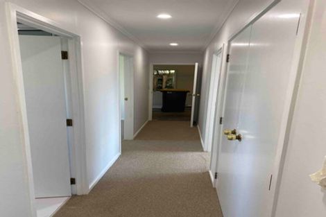 Photo of property in 4 Northall Road, New Lynn, Auckland, 0600