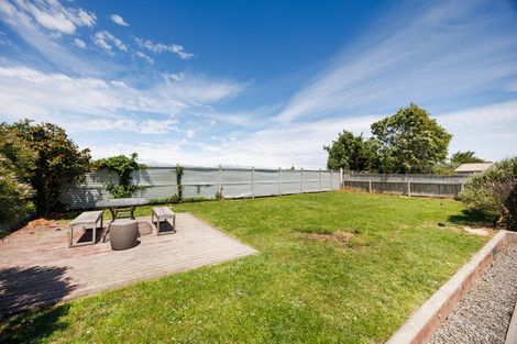 Photo of property in 18 Somerset Crescent, Highbury, Palmerston North, 4412