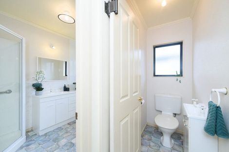 Photo of property in 8 Suffolk Crescent, Feilding, 4702