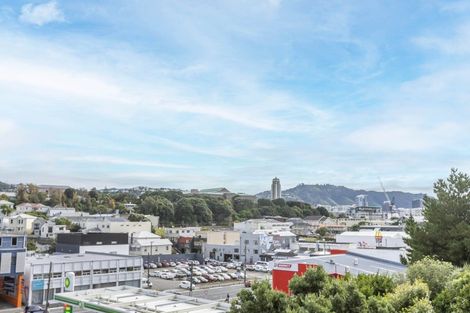 Photo of property in Grosvenor Cl, 21/6u Brown Street, Mount Cook, Wellington, 6021