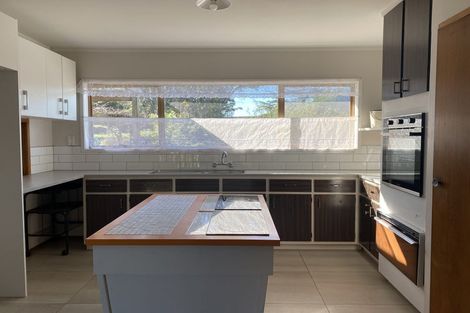 Photo of property in 64 Cyclarama Crescent, Massey, Auckland, 0614