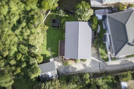 Photo of property in 12a Whenua View, Titahi Bay, Porirua, 5022
