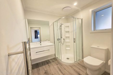 Photo of property in 112 Hinemoa Street, Levin, 5510