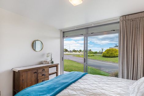 Photo of property in 1-25/300 Lake Terrace, Two Mile Bay, Taupo, 3330