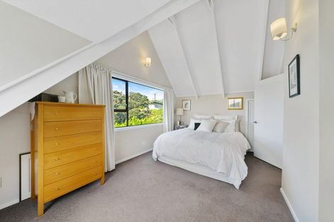 Photo of property in 63 Tireti Road, Titahi Bay, Porirua, 5022