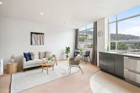 Photo of property in Hume House, 16/152u The Terrace, Wellington Central, Wellington, 6011