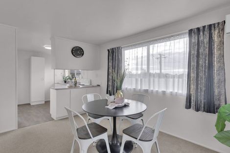 Photo of property in 73 Tuhikaramea Road, Dinsdale, Hamilton, 3204