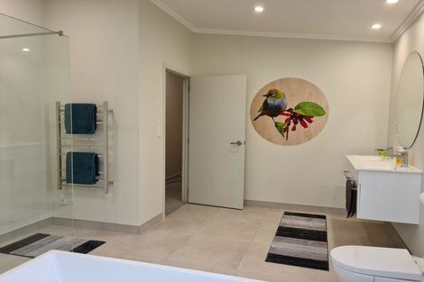 Photo of property in 114 Bombay Road, Bombay, 2675