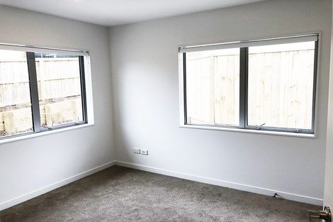 Photo of property in 40b Chippendale Crescent, Birkdale, Auckland, 0626