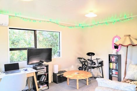 Photo of property in 32 Kirkland Street, Green Island, Dunedin, 9018
