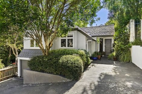 Photo of property in 21 Lower Watt Street, Wadestown, Wellington, 6012