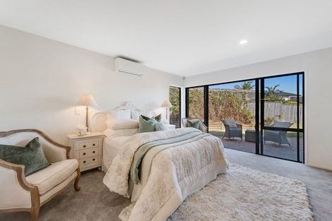 Photo of property in 105 Oliver Road, Eastern Beach, Auckland, 2012