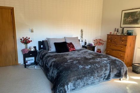 Photo of property in 12 Gloaming Place, Sockburn, Christchurch, 8042