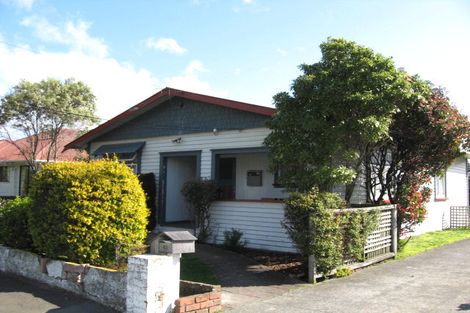 Photo of property in 42 Leighton Avenue, Waiwhetu, Lower Hutt, 5010