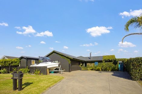 Photo of property in 5 Bravo Place, Whitianga, 3510