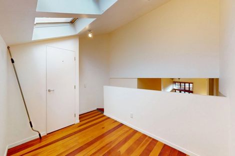 Photo of property in Courtenay Mews Apartments, 11/14 Alpha Street, Te Aro, Wellington, 6011