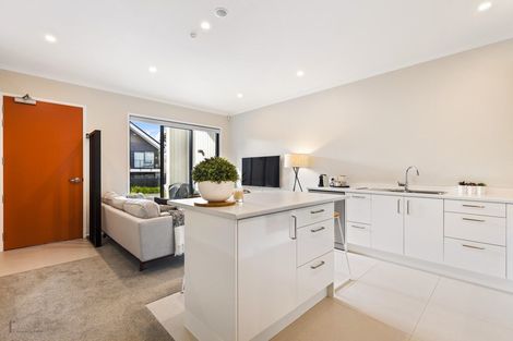 Photo of property in 58 Rangihina Road, Hobsonville, Auckland, 0616