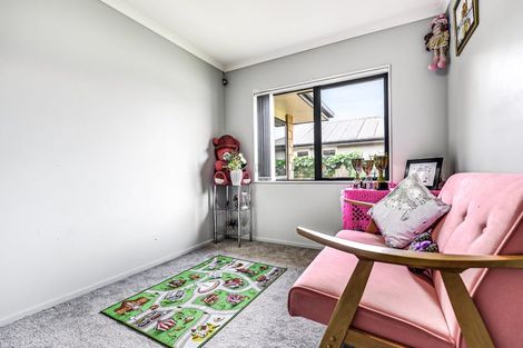 Photo of property in 22a Madison Street, Cambridge, 3434