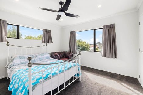 Photo of property in 14a George Street, Waiuku, 2123