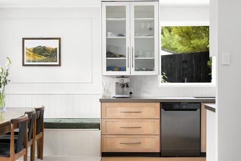 Photo of property in 30 Acacia Crescent, Glenview, Hamilton, 3206