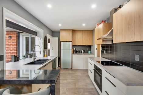 Photo of property in 11 Harris Crescent, Papanui, Christchurch, 8053
