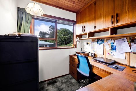 Photo of property in 8 Totara Terrace, Inglewood, 4330