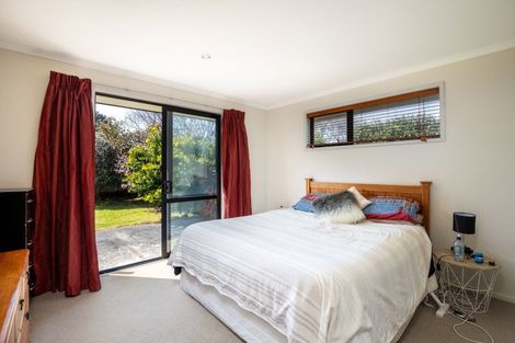 Photo of property in 25c Dolphin Parade, Bell Block, New Plymouth, 4312