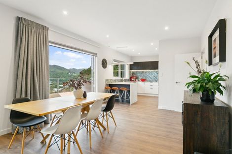 Photo of property in 11 Rutland Way, Wadestown, Wellington, 6012
